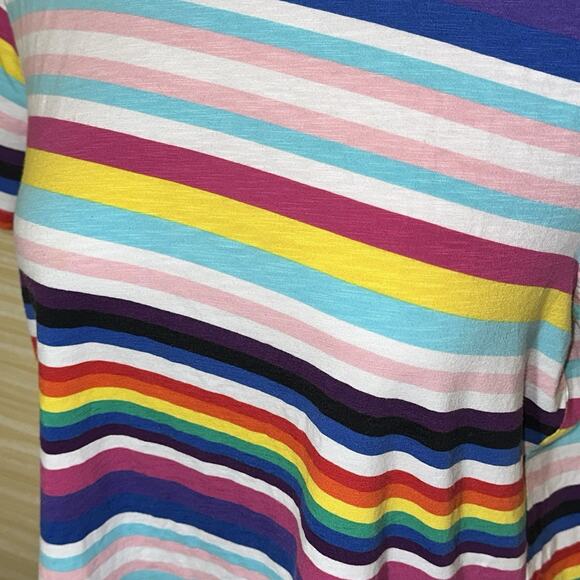Torrid Women's Pride Striped Tee Shirt Size 1 0632 - Picture 2 of 5